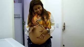 Kianny Carol's Belly Massage