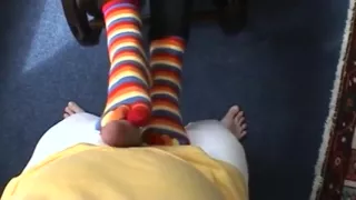 Milf sockjob cum