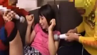 Japanese Babe Get Body Vibrated