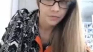 Blondie Shows Her Sexy Body In The Library