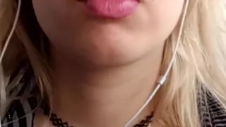 Arrimon Enxocada Group Wants on the bus Touch shoulder