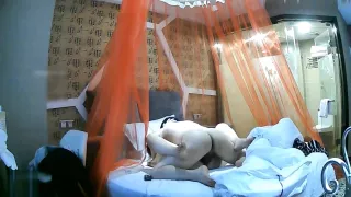 Chinesisches junges Paar fickt im Hotel