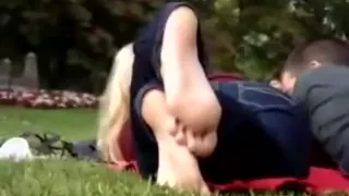 Candid Sexy Soles blonde in park