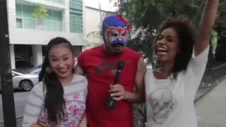 dorado ligando en calle