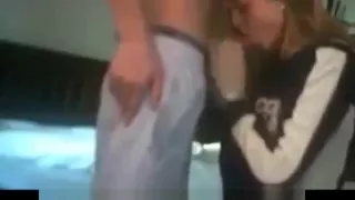 Pixie Bitchs Sloppy Suck With a MASSIVE Facial