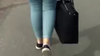 Candid jeans ass