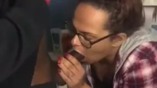 Step-mom films daddy’s little princess’ first blowjob