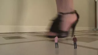 Giantess Crush Goddess