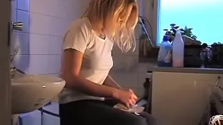 linda bathroom spanking
