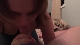 wife swallows cum of my friend