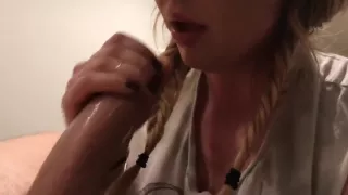 Babysitter blowjob and oral creampie
