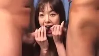 Sexy Asian Babe Double Blowjob