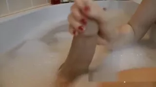 05) Bath Handjob