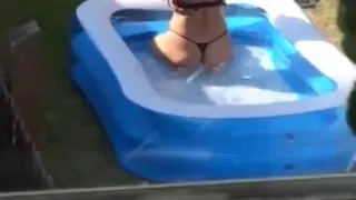 Spycam sunbathing milf neighbour!