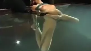 Beautiful Babe Cunt Fingered Under Water