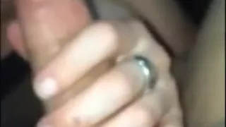 she sucks and strokes me