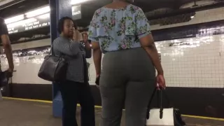 Tall Mature Ebony Booty in Grey Pants