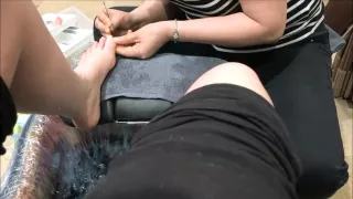 Teen Fetish Goddess Getting Her Pretty Feet Pampered in Public - Pedicure