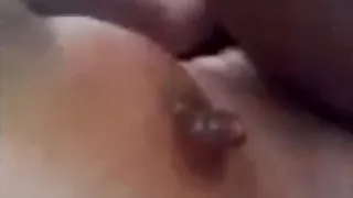 CHINESE ASIAN朋友老婆刚生完小孩 t着奶都出来了