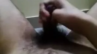 slim guy cums all over himself