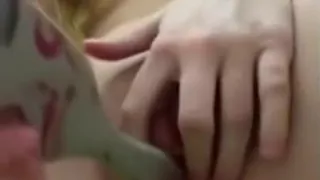 Hot creamy pussy beg to cum while she squirt