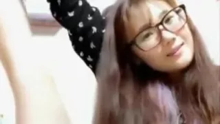 妹子不小心走光[1]