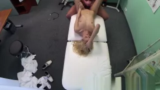 FakeHospital Single blonde welcomes doctors thick cock and skilled tongue