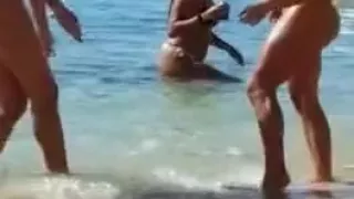 Voyuer italian beach