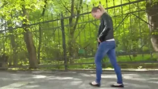 Looking at the wriggling ass