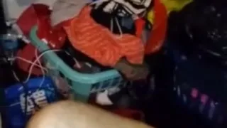 bbw girlfriend  wrinkle sole feet play wit sandals