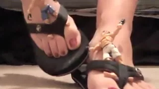 Giantess Foot Play 3