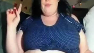 Bbw chugs soda then burps