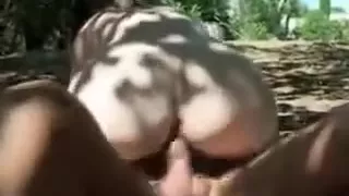 Vieux provencal suce par la voisine de 20 ans