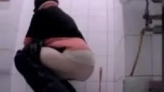 pissing wc