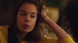 Alia Shawkat,Laia Costa - Duck Butter (2018)