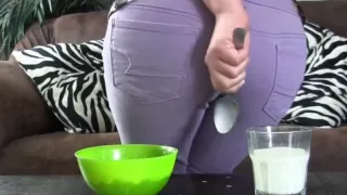 FARTING ON BREAKFAST- saf