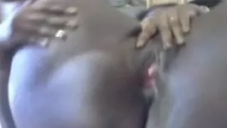 Bootylitious ebony BBW wife rubs and fingers