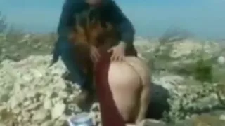 Turbanli Karisini Acik Havada Siktiriyor Turkish Cuckold