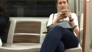 Feet close up ( faceshot)