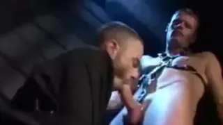 Hinterzimmer Leder Fetisch ficken berlin ficken blasen