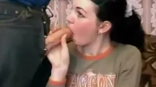 Nettes Mädchen gefilmt und gefickt