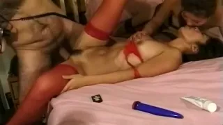 Cindy Lee gets drilled while kissing her friend in a FFM threesome