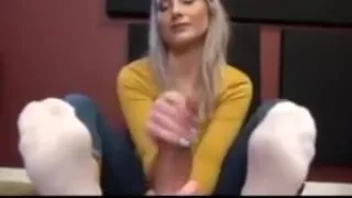 Maia sockjob footjob