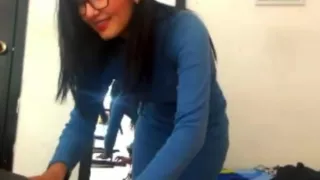 Changing clothes maite cambiandose de maite