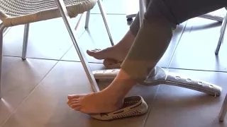 Her barefeet relaxing natural feets sexy toes