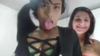 Amateursex, Große Nippel, Große Titten, Latinasex, Lesbensex, Webcamsex