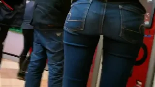 Nice baby ass in black jeans