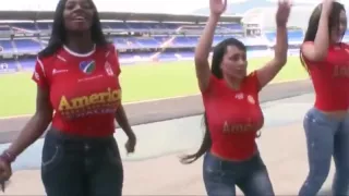 These sexy curvaceous women fuck hard