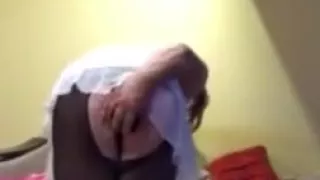 Transwestite plays with a dick and is doing well in the ass