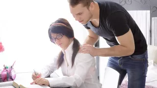 Mackenzie in Nerd Teen Fucked - TeenSexMania